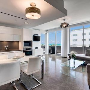 One-Bedroom Rooftop Penthouse